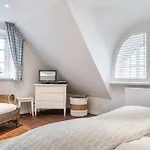 Hues Lillebo Holiday home *
