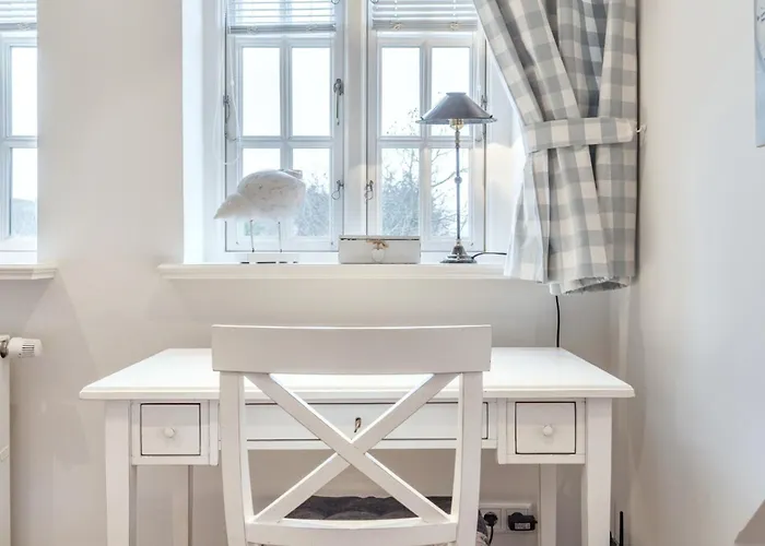 Hues Lillebo Semesterbostad *