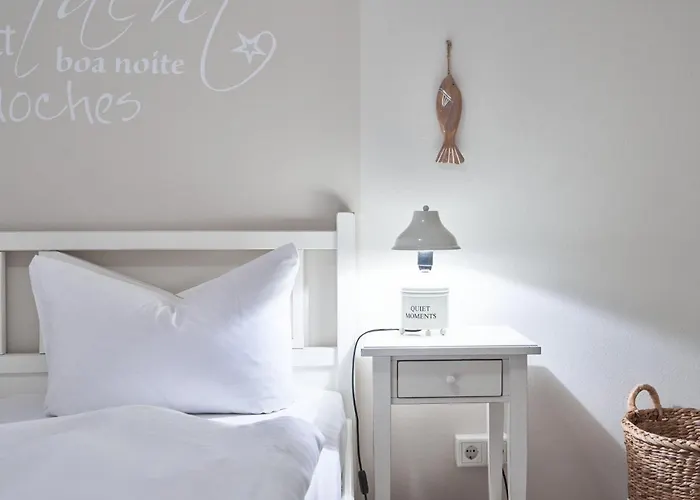 Hues Lillebo * Hedehusum