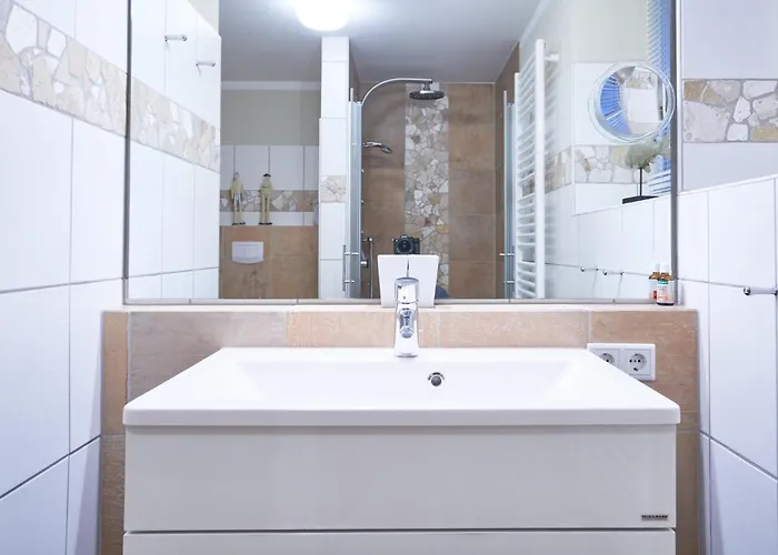 Hues Lillebo Semesterbostad Hedehusum