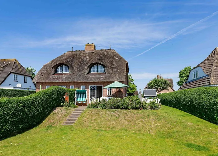 Hues Lillebo Semesterbostad